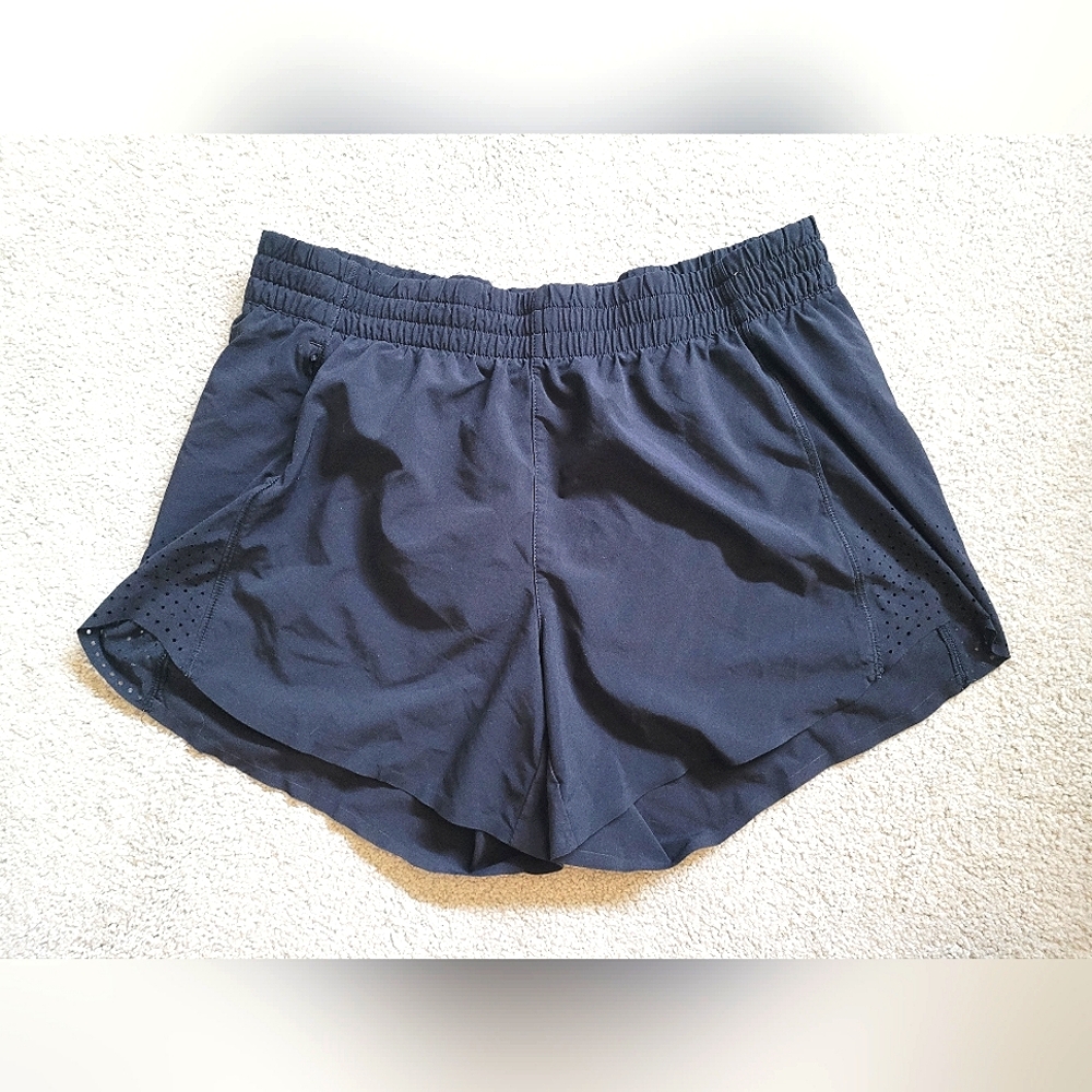 ATHLETA Hustle 4.5 Running Shorts